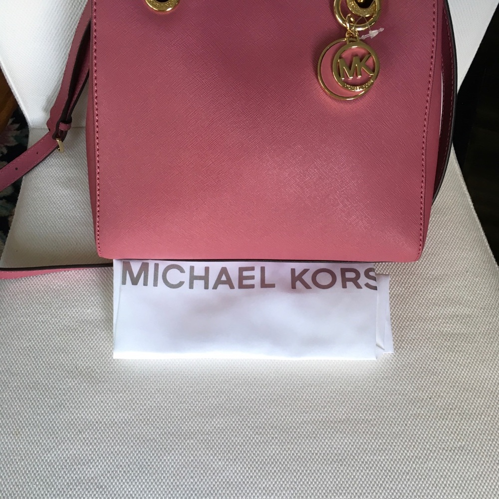 NWT Michael Kors Small Cynthia Satchel Tulip - Picture 15 of 15